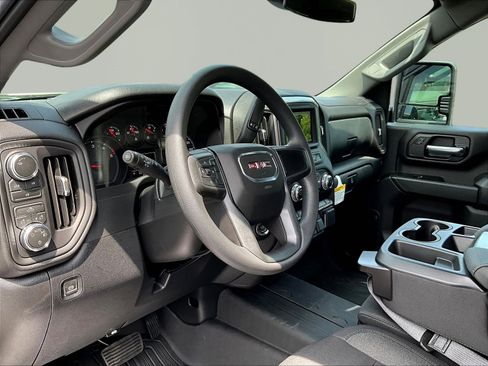 New 2026 GMC Sierra 2500 Pro AWD/4WD image 9