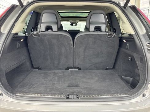 Used 2025 Volvo XC90 B6 Plus AWD/4WD image 11