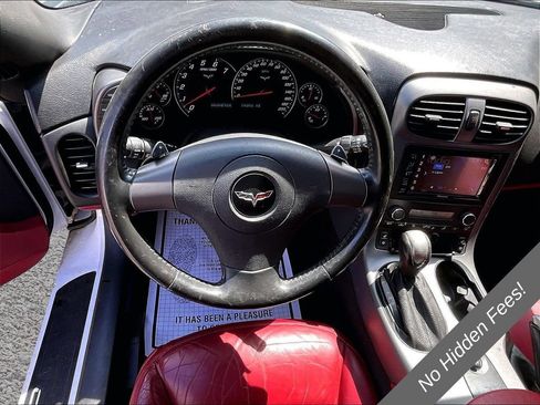 Used 2006 Chevrolet Corvette Coupe w/ Preferred Equipment Group RWD image 5