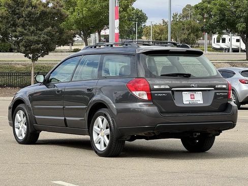 Used 2008 Subaru Outback 2.5i Limited AWD/4WD image 6