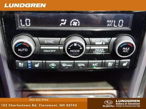 Used 2020 Subaru Ascent Touring AWD/4WD image 25