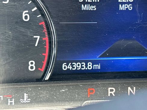 Used 2023 Ford Explorer XLT w/ Equipment Group 202A image 15