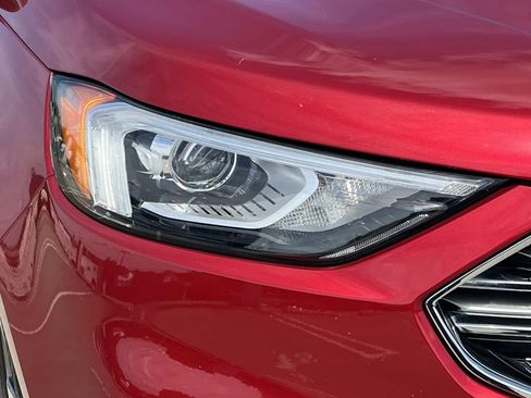 Used 2020 Ford Edge SEL w/ Convenience Package FWD image 9
