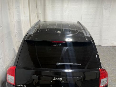 Used 2012 Jeep Compass Limited w/ Sun/Sound Group AWD/4WD image 7
