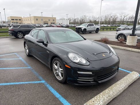 Used 2015 Porsche Panamera 4 image 81