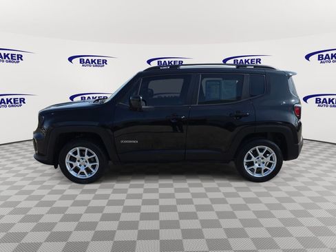 Used 2020 Jeep Renegade Latitude w/ Cold Weather Group AWD/4WD image 8