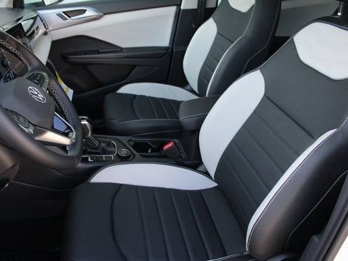 New 2025 Volkswagen Taos SEL AWD/4WD image 18