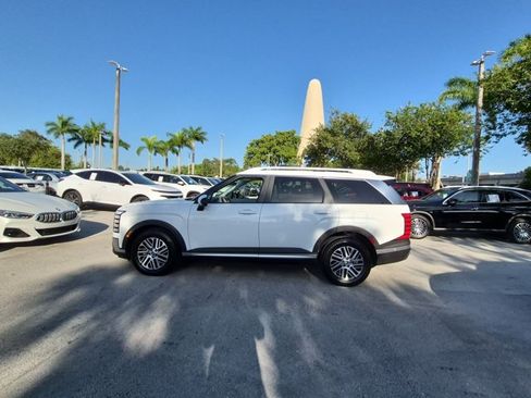 Used 2026 Hyundai Palisade SEL FWD image 9