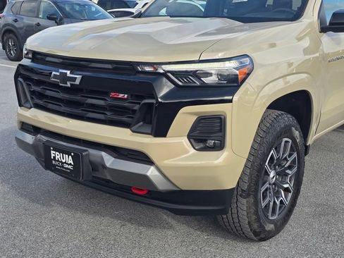 Used 2023 Chevrolet Colorado Z71 w/ Z71 Convenience Package 2 AWD/4WD image 10