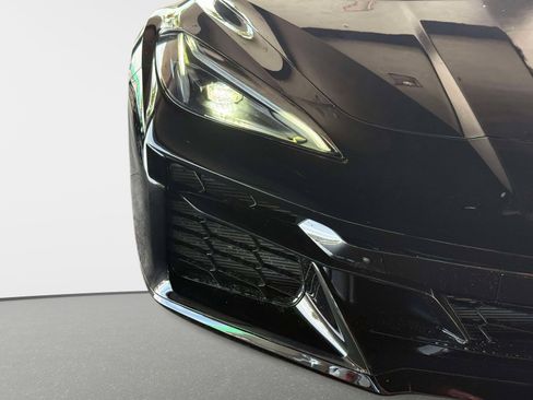 Used 2024 Chevrolet Corvette Z06 w/ Stealth Interior Trim Package image 10
