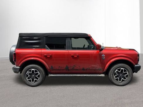 Used 2023 Ford Bronco Outer Banks AWD/4WD image 4