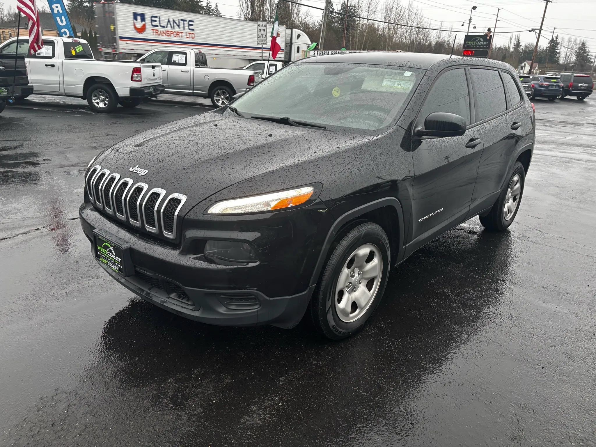 Used 2017 Jeep Cherokee Sport AWD/4WD image 3