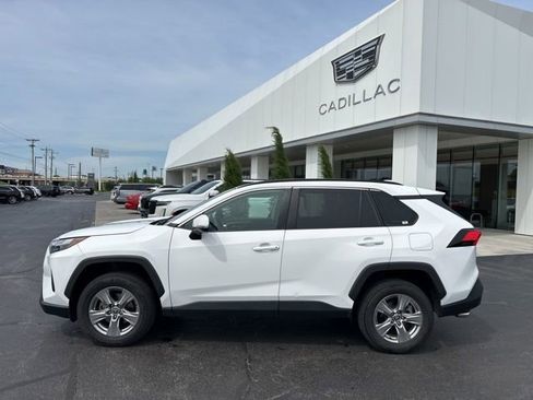 Used 2024 Toyota RAV4 XLE FWD image 1