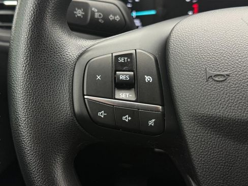 Used 2020 Ford Escape SE image 31