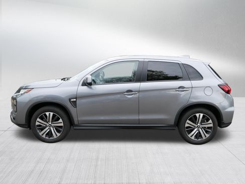 Used 2025 Mitsubishi Outlander Sport ES AWD/4WD image 4