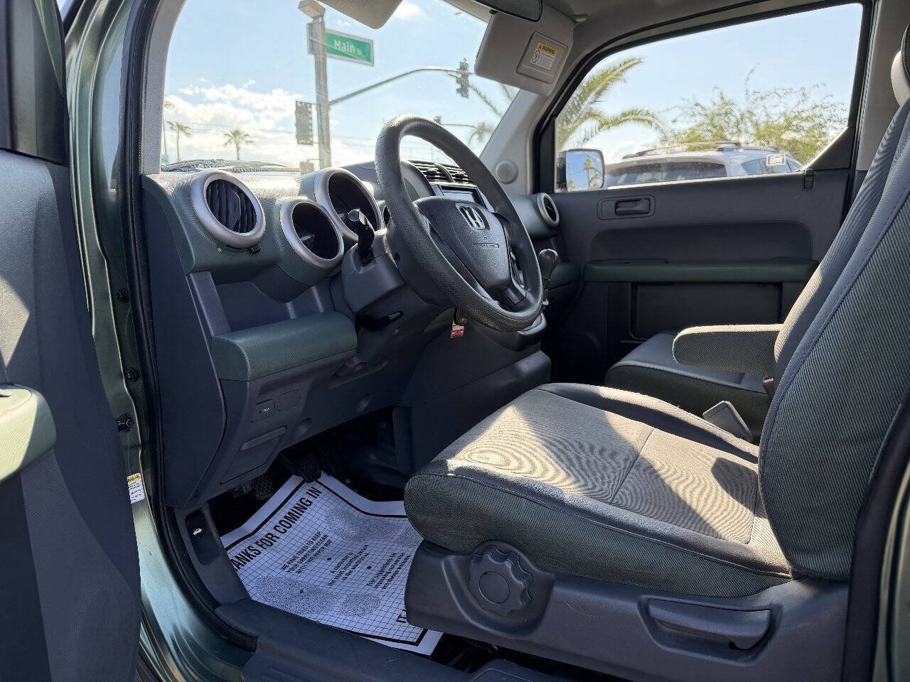 Used 2004 Honda Element EX image 9
