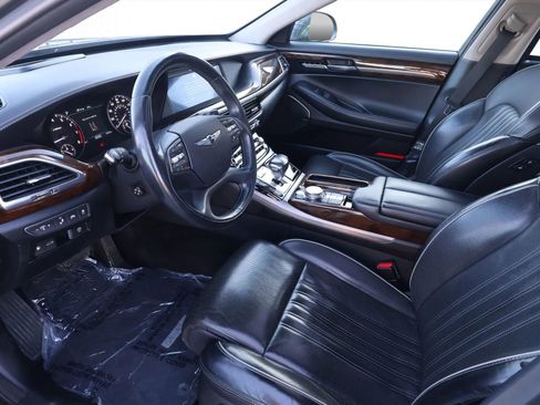 Used 2018 Genesis G90 5.0 Ultimate image 9