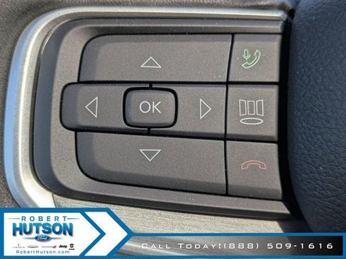 New 2026 Jeep Grand Wagoneer L 2WD image 27