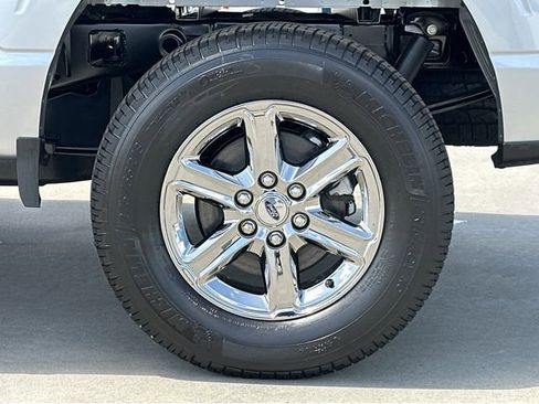 New 2025 Ford F150 XLT w/ Equipment Group 302A MID image 40