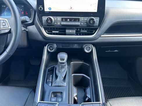 Used 2026 Toyota Grand Highlander XLE image 15