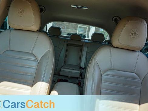 Used 2017 Alfa Romeo Giulia Ti w/ Lusso Light Wood Package image 21