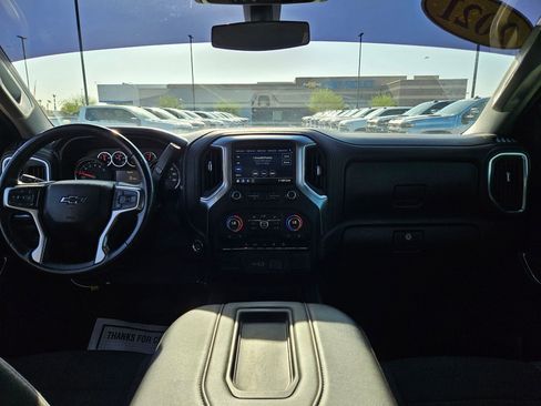 Certified 2021 Chevrolet Silverado 1500 LT Trail Boss AWD/4WD image 16