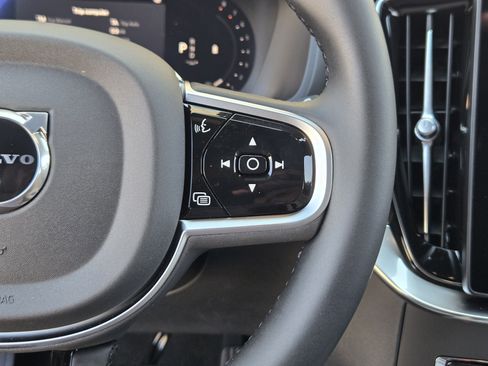 New 2026 Volvo XC90 B6 Plus w/ Protection Package Premier image 30