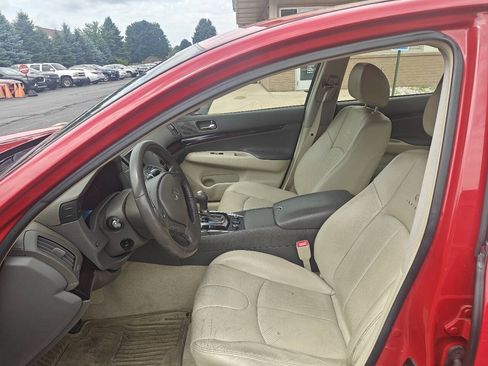 Used 2010 INFINITI G37 x Sedan w/ Premium Pkg AWD/4WD image 7