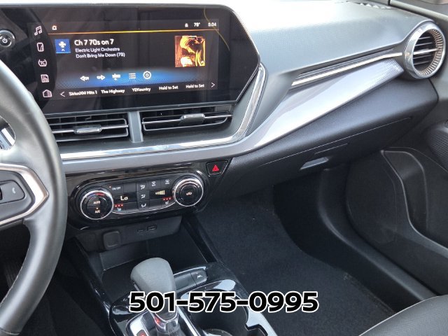 Used 2025 Chevrolet Trax ACTIV FWD image 26