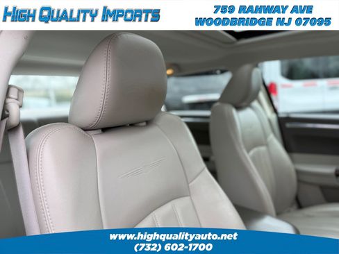 Used 2009 Chrysler 300 C image 46