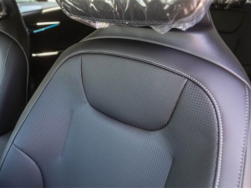 New 2025 Kia EV6 Wind image 25