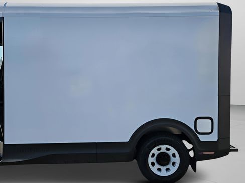 New 2025 Chevrolet Brightdrop 400 w/ Battery Pack, Max Range image 10