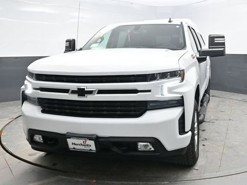 Used 2021 Chevrolet Silverado 1500 RST image 2