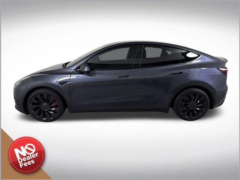 Used 2022 Tesla Model Y Performance AWD/4WD image 6