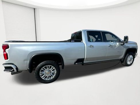 Certified 2021 Chevrolet Silverado 3500 High Country AWD/4WD image 4
