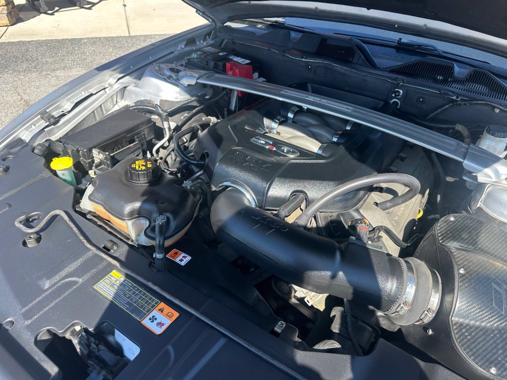 Used 2013 Ford Mustang GT Premium w/ Electronics Pkg RWD image 34