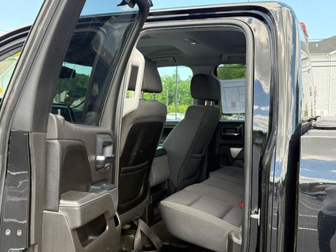 Used 2017 Chevrolet Silverado 1500 LT w/ All Star Edition AWD/4WD image 9