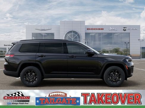 New 2026 Jeep Grand Cherokee L 4WD image 21