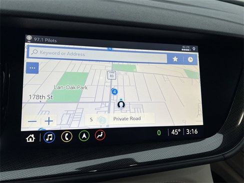 Certified 2021 Buick Envision Essence w/ Technology Package I image 18