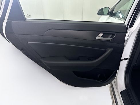 Used 2016 Hyundai Sonata Sport w/ Option Group 02 image 25