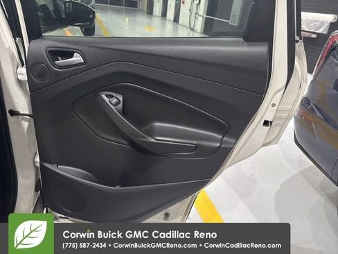 Used 2013 Ford Escape SEL image 30