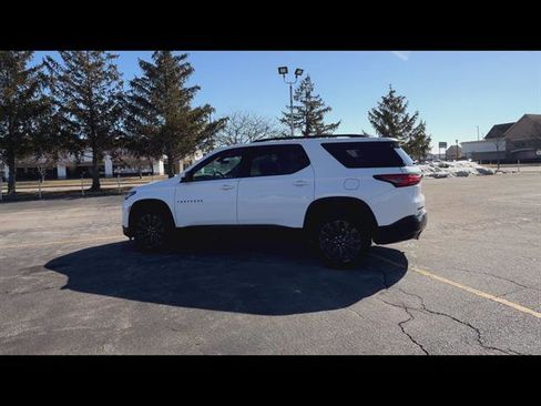 Certified 2023 Chevrolet Traverse RS image 28