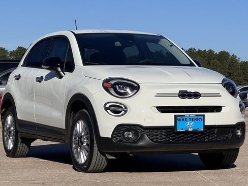 Used 2023 FIAT 500X Pop image 9