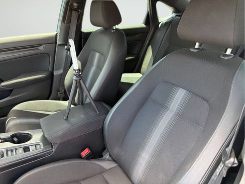 Used 2025 Honda Civic Sport image 28