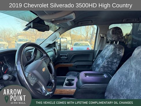 Used 2019 Chevrolet Silverado 3500 High Country w/ Duramax Plus Package image 8
