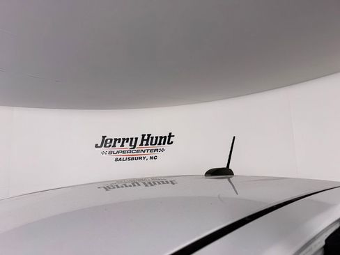 Used 2022 Chevrolet Colorado LT w/ Safety Package image 5