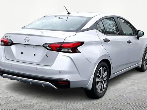 Used 2024 Nissan Versa S w/ S Plus Package image 5