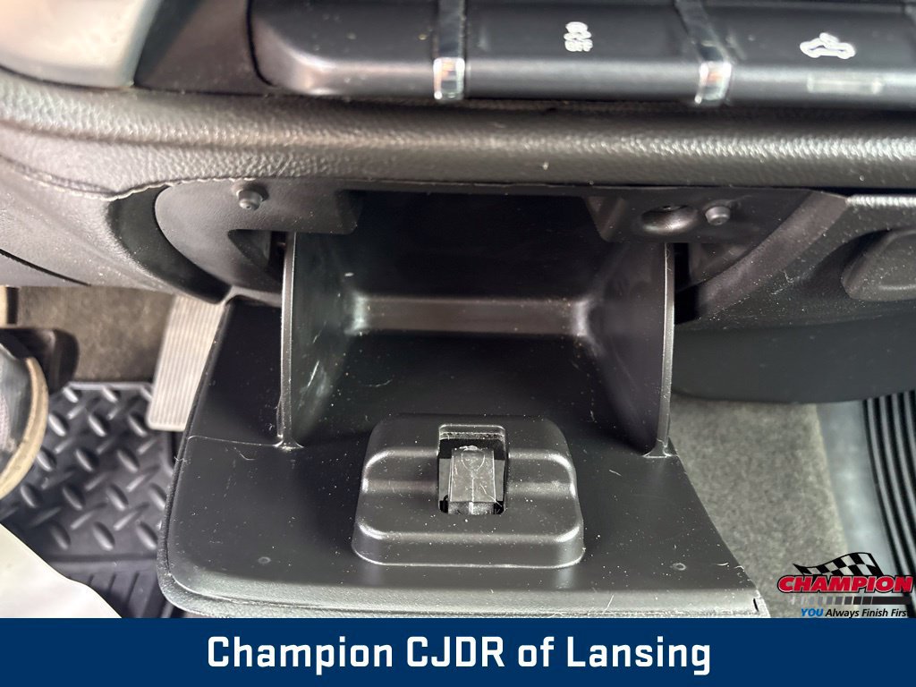 Used 2018 GMC Sierra 1500 SLE AWD/4WD image 31