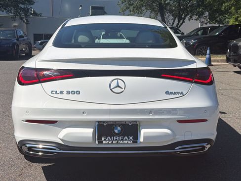 Used 2024 Mercedes-Benz CLE 300 4MATIC Coupe image 10