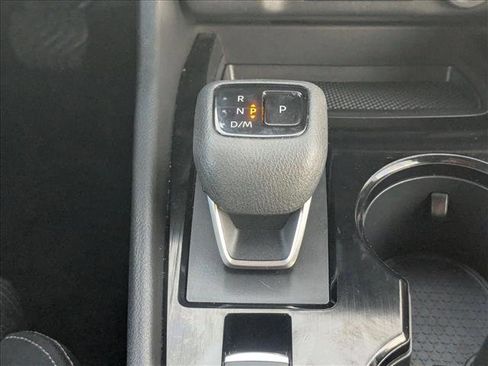 Used 2024 Nissan Rogue SV image 12